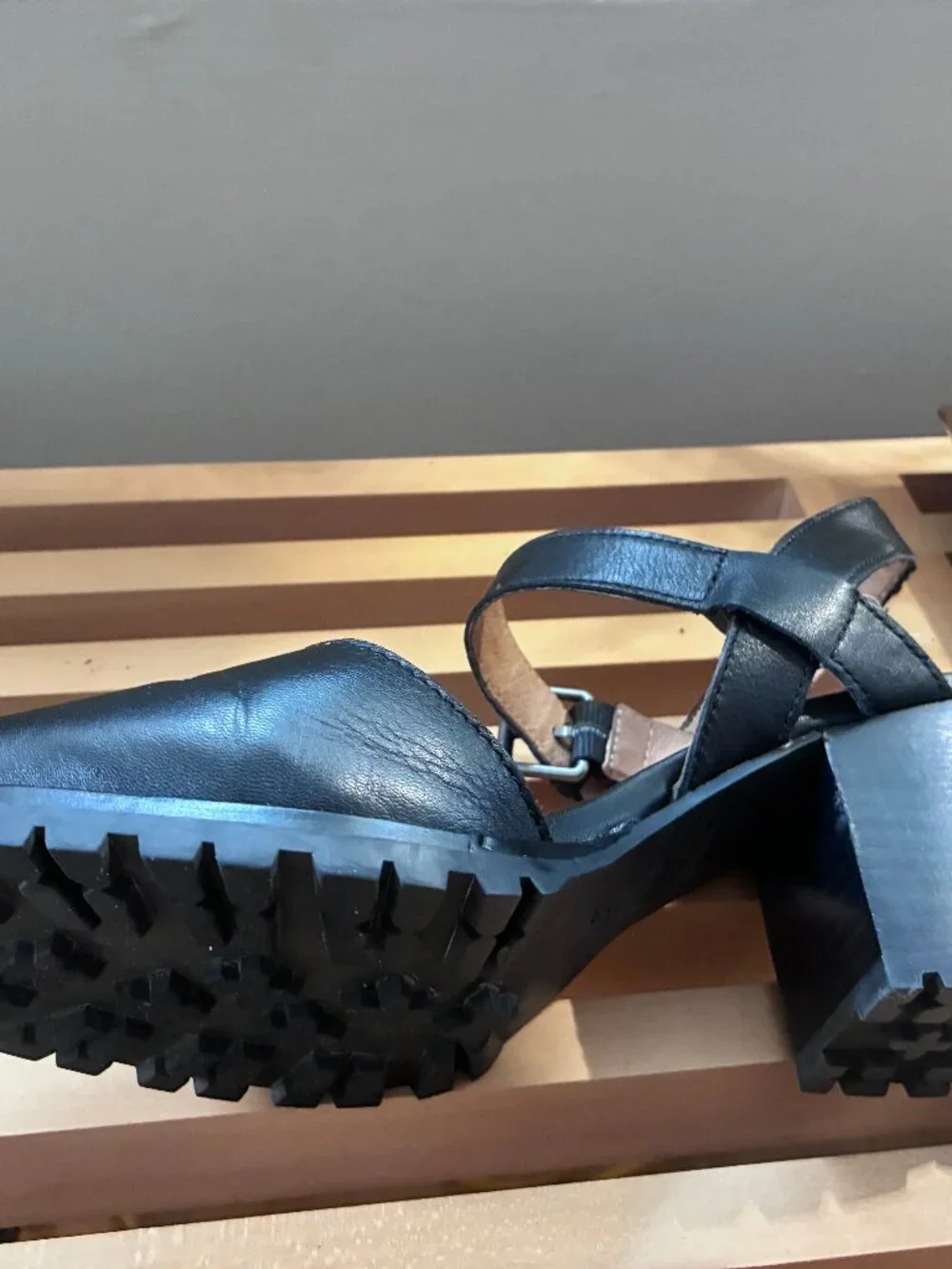 Madewell The Claudie Heeled Lugsole Closed Toe Sandal Black Leather Size 9